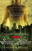 Oraşul Oaselor (seria Instrumente Mortale 1) de Cassandra Clare  -Carti bune de citit